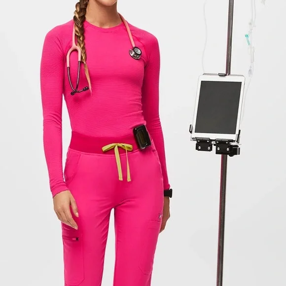 Figs coming May 17 th save read description ⬇️ - Picture 4 of 9